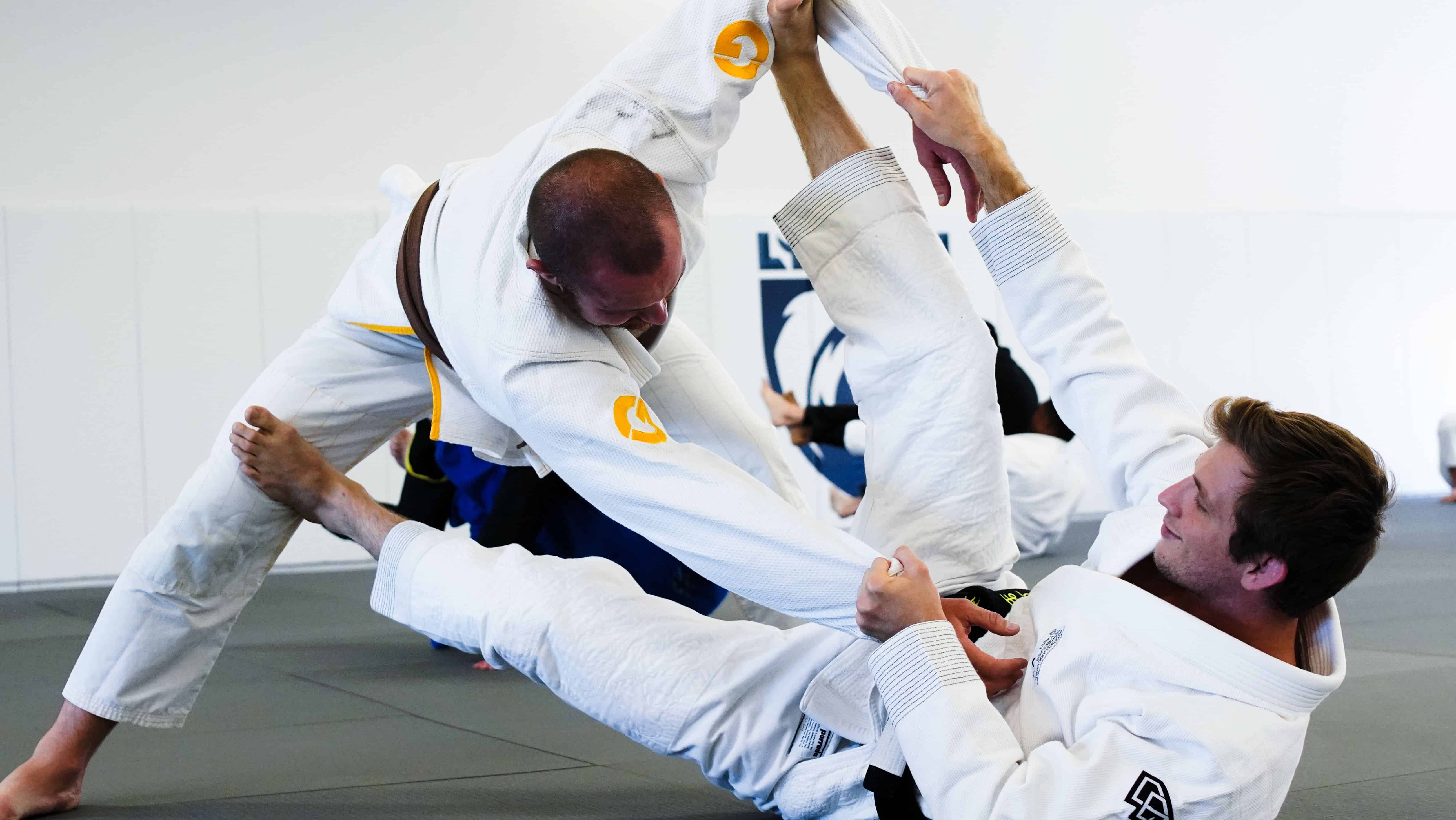 keenan-uses-his-body-type-to-maximize-his-technique-and-strength-through-leverage-on-the-mats